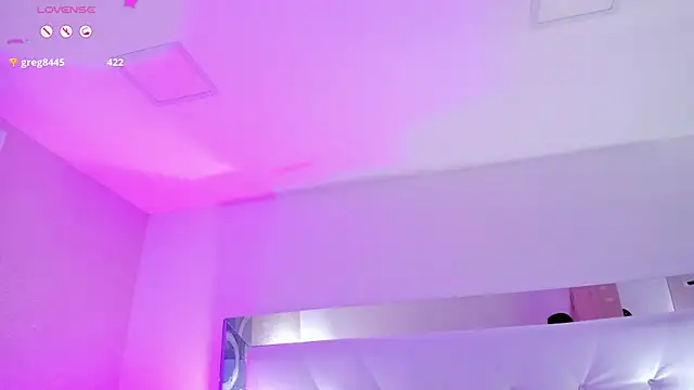 Chloe evans   online show from January 2025 05:51:01 PM