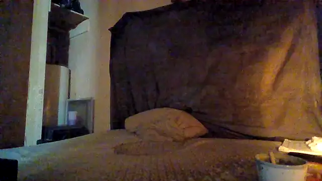 Nightshade7712 online show from October 2025 07:38:01 PM