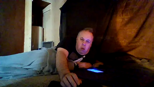 Nightshade7712 online show from December 2025 09:02:01 PM