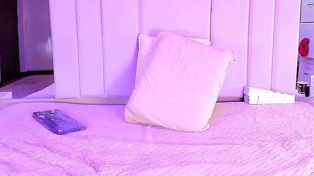 Snapshot of ElizabethAdams_ chatting on November 2025 05:39:01 AM ElizabethAdams online show from November 2025 05:39:01 AM