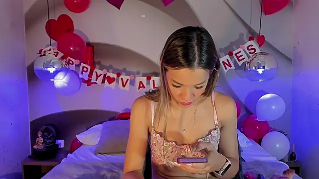 Alice simpson1 online show from February 2025 06:02:02 PM