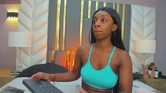 Anny osorio online show from November 2025 12:31:02 PM