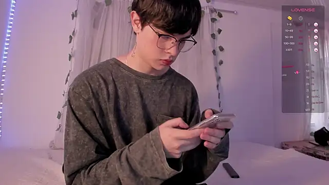 ianstar 599 online show from December 2024 09:55:01 PM