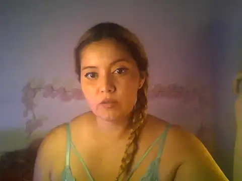 Snapshot of Tania_Nixx chatting on December 2025 12:38:02 AM Tania Nixx online show from December 2025 12:38:02 AM