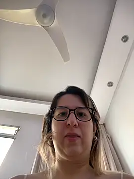 amooraaamoon online show from November 2025 11:33:01 AM