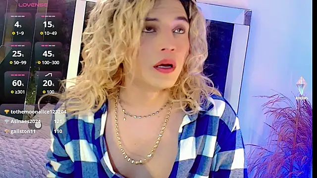 Snapshot of honey_skin chatting on November 2025 10:46:01 PM honey skin online show from November 2025 10:46:01 PM