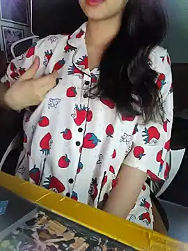 Suri amabel online show from December 2024 12:34:02 PM
