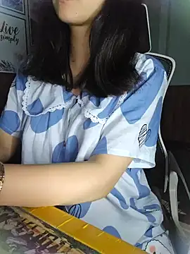 Suri amabel online show from January 2025 01:09:01 PM