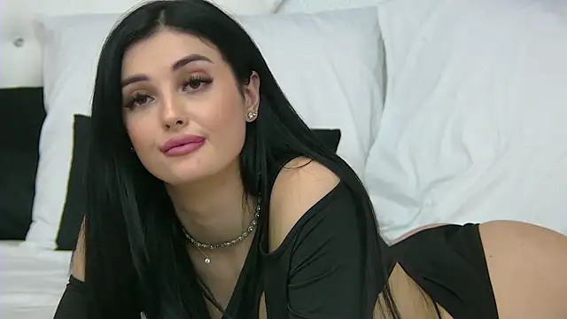 Snapshot of SophiaVilner chatting on January 2025 01:42:02 AM SophiaVilner online show from January 2025 01:42:02 AM