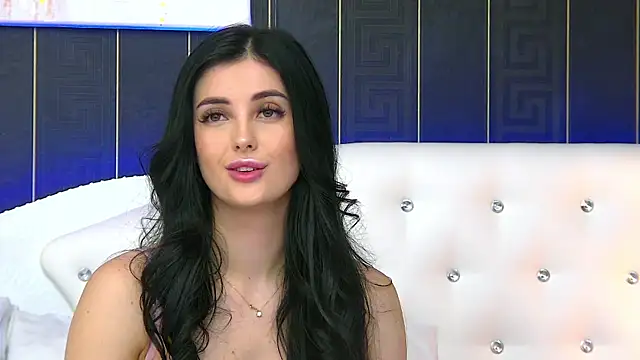 Snapshot of SophiaVilner chatting on January 2025 07:13:02 PM SophiaVilner online show from January 2025 07:13:02 PM