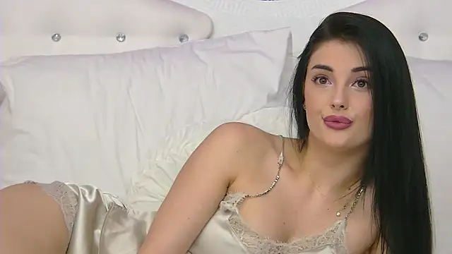 Snapshot of SophiaVilner chatting on March 2025 07:27:02 PM SophiaVilner online show from March 2025 07:27:02 PM