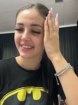 Snapshot of SophiaVilner chatting on September 2025 06:07:01 PM SophiaVilner online show from September 2025 06:07:01 PM