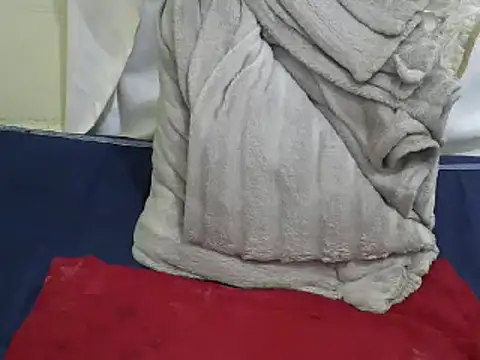 sweet-bery online show from January 2025 09:29:02 AM