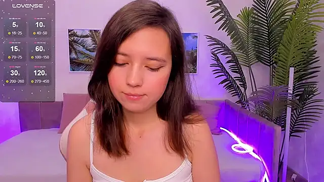 Snapshot of Lina_Brownie chatting on October 2025 02:31:02 AM Lina Brownie online show from October 2025 02:31:02 AM