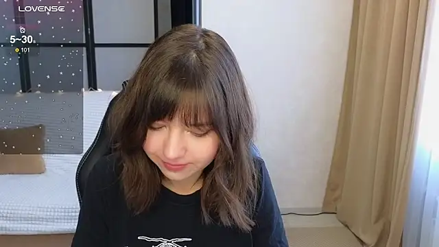 Snapshot of Lina_Brownie chatting on November 2025 03:53:02 AM Lina Brownie online show from November 2025 03:53:02 AM