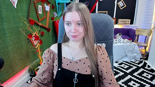 MayaSinabon online show from December 2024 01:51:01 PM