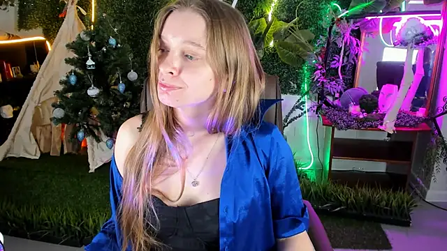 MayaSinabon online show from December 2024 03:17:01 PM