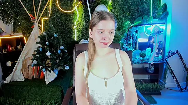MayaSinabon online show from December 2024 12:27:01 PM