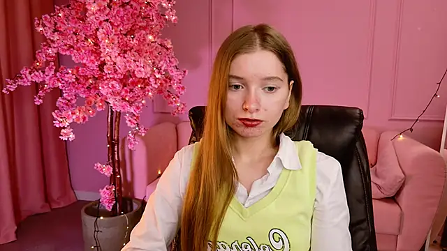 MayaSinabon online show from March 2025 12:20:01 PM