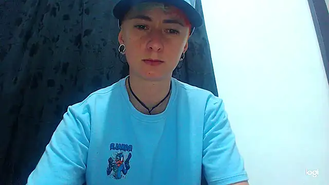 tomboyblue online show from December 2024 09:21:02 AM