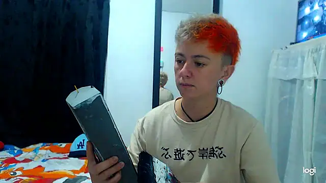 tomboyblue online show from December 2024 12:16:01 AM