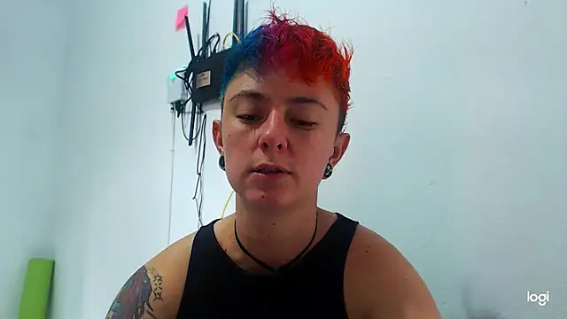 tomboyblue online show from December 2024 08:12:02 PM