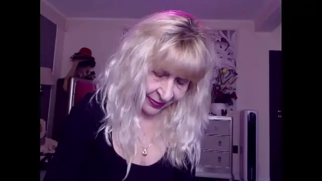 HornyMilf 555 online show from October 2025 01:00:01 PM