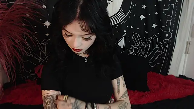 Isabella  dark online show from February 2025 12:00:02 AM