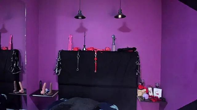 ginevra boobs online show from February 2025 01:26:02 AM