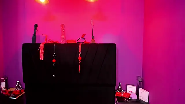 ginevra boobs online show from March 2025 10:34:02 PM