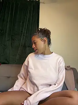 VanessaBling online show from February 2025 03:11:01 AM