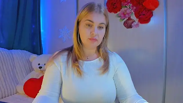 CoraSwon online show from January 2025 05:02:02 PM