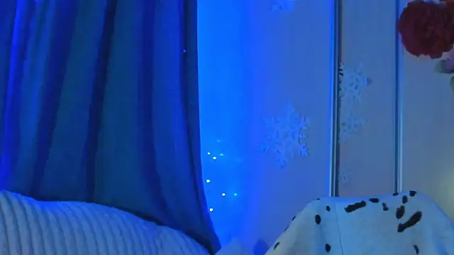 CoraSwon online show from February 2025 10:37:01 PM