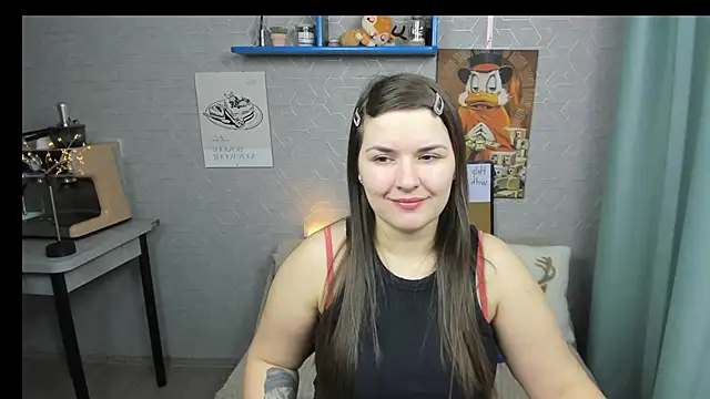 Snapshot of LineraPitts chatting on December 2024 10:55:02 AM LineraPitts online show from December 2024 10:55:02 AM