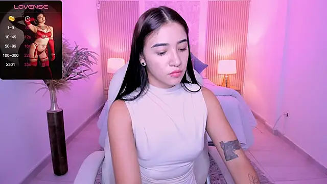 Antonella Grayy online show from October 2025 10:58:02 AM