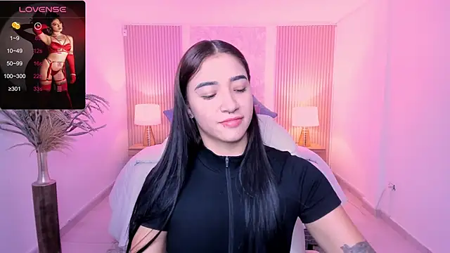 Antonella Grayy online show from October 2025 11:00:01 AM