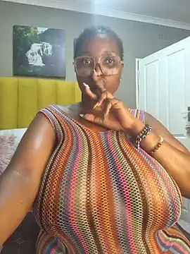 Bustygoddess32 online show from December 2024 09:42:01 AM