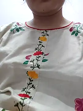 Snapshot of Aaradhya chatting on February 2025 12:30:02 AM Aaradhya online show from February 2025 12:30:02 AM