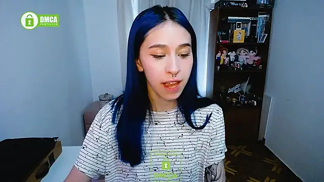 dakota senju online show from December 2024 10:31:01 PM