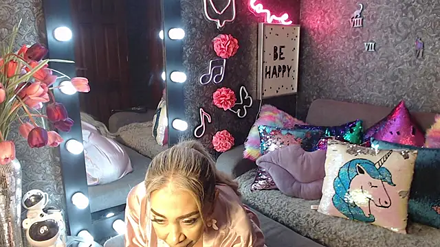 EvelinaGrey online show from December 2024 04:10:02 AM