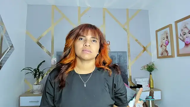 angelina castroo online show from January 2025 03:31:01 AM