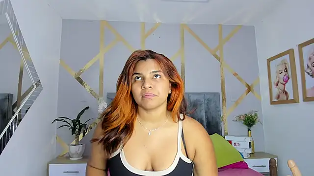 angelina castroo online show from January 2025 03:05:02 AM