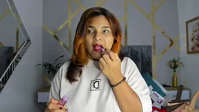 angelina castroo online show from February 2025 03:23:02 AM