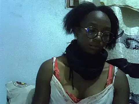 ElianeHot online show from January 2025 06:20:02 PM