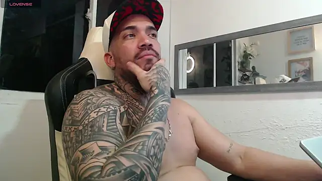 Angel sex latin online show from December 2024 03:37:01 AM