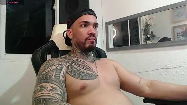Angel sex latin online show from December 2024 06:19:02 AM