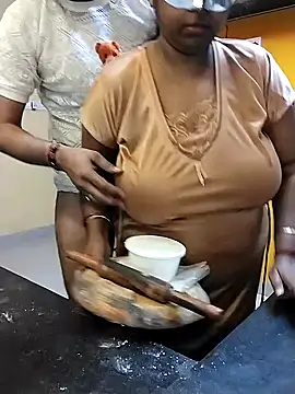 Snapshot of ANUBHABI chatting on January 2025 03:25:01 PM ANUBHABI online show from January 2025 03:25:01 PM
