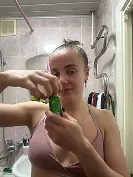 AlisaKissss online show from February 2025 06:53:01 PM