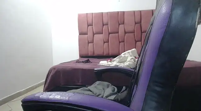 barbara anal squirt  online show from February 2025 03:22:01 AM