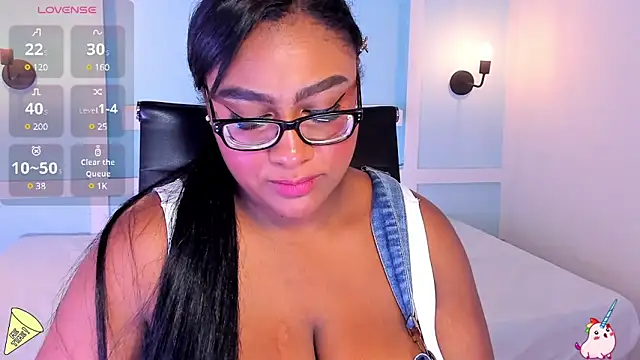 BlakmillerrGilson online show from January 2025 07:57:01 PM